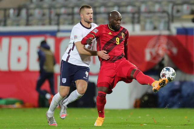 比苏马开场13秒吃黄牌 创造英超联赛历史纪录